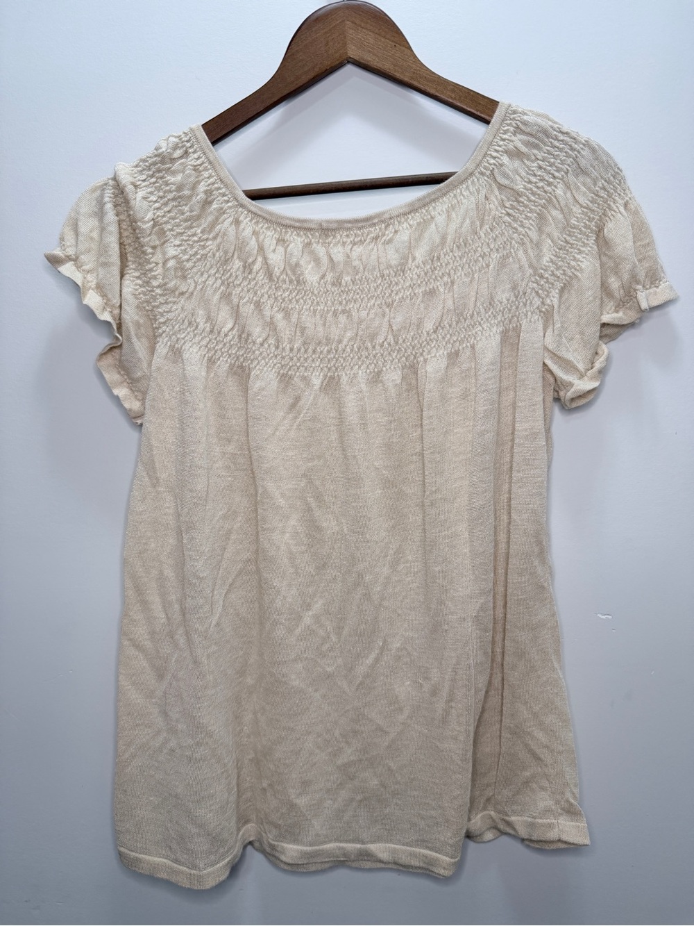 Michael Kors Cream Smocked Scoop Neck Short Sleeve Top Size Large - Picture 2 of 5